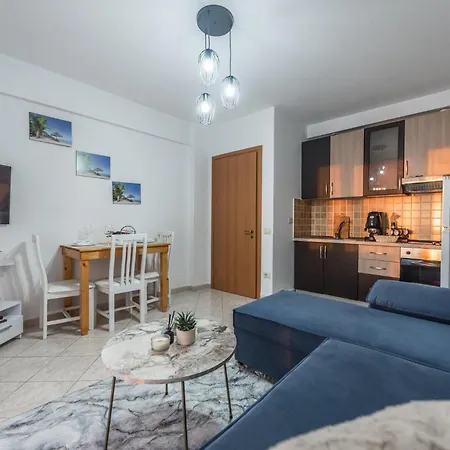 Beachfront Apartments Durres Room photo