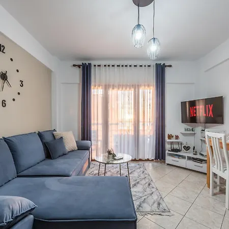 Beachfront Apartments Durres Exterior photo