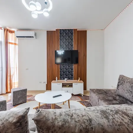 Beachfront Apartments Durres Exterior photo
