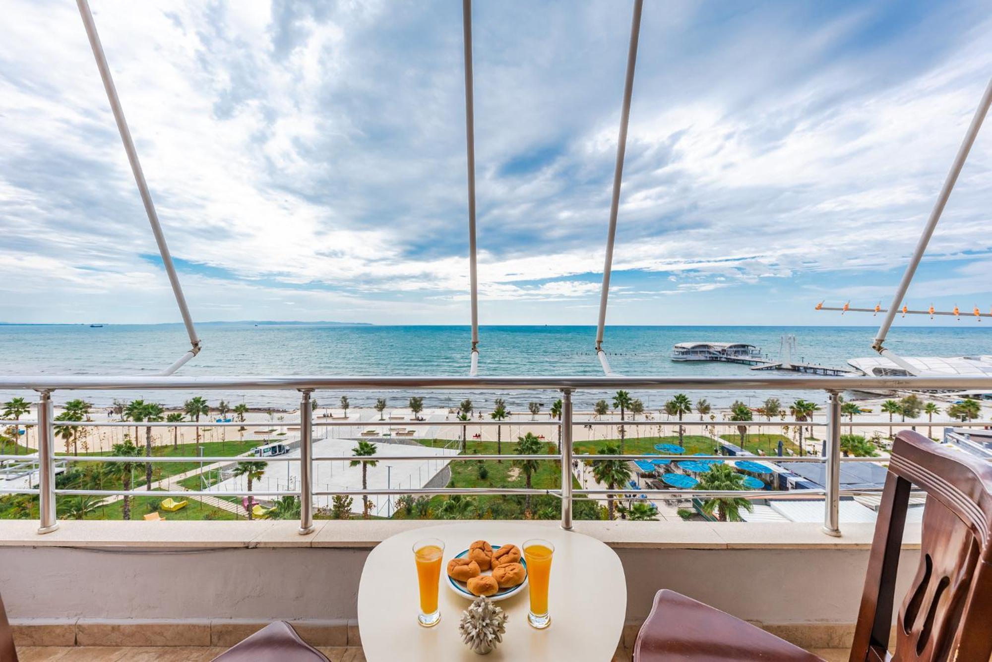 Beachfront 公寓